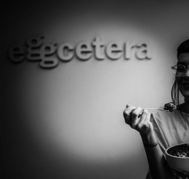 Cum au găsit eggcetera & Victor. Fresh to go #thebestway