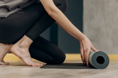 5 beneficii ale practicării de yoga pentru viața profesională